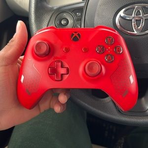 Xbox One Controller - Red